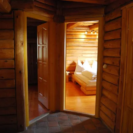 Holiday home Boroka Apartmanhazak - Gerenda Haz Velem